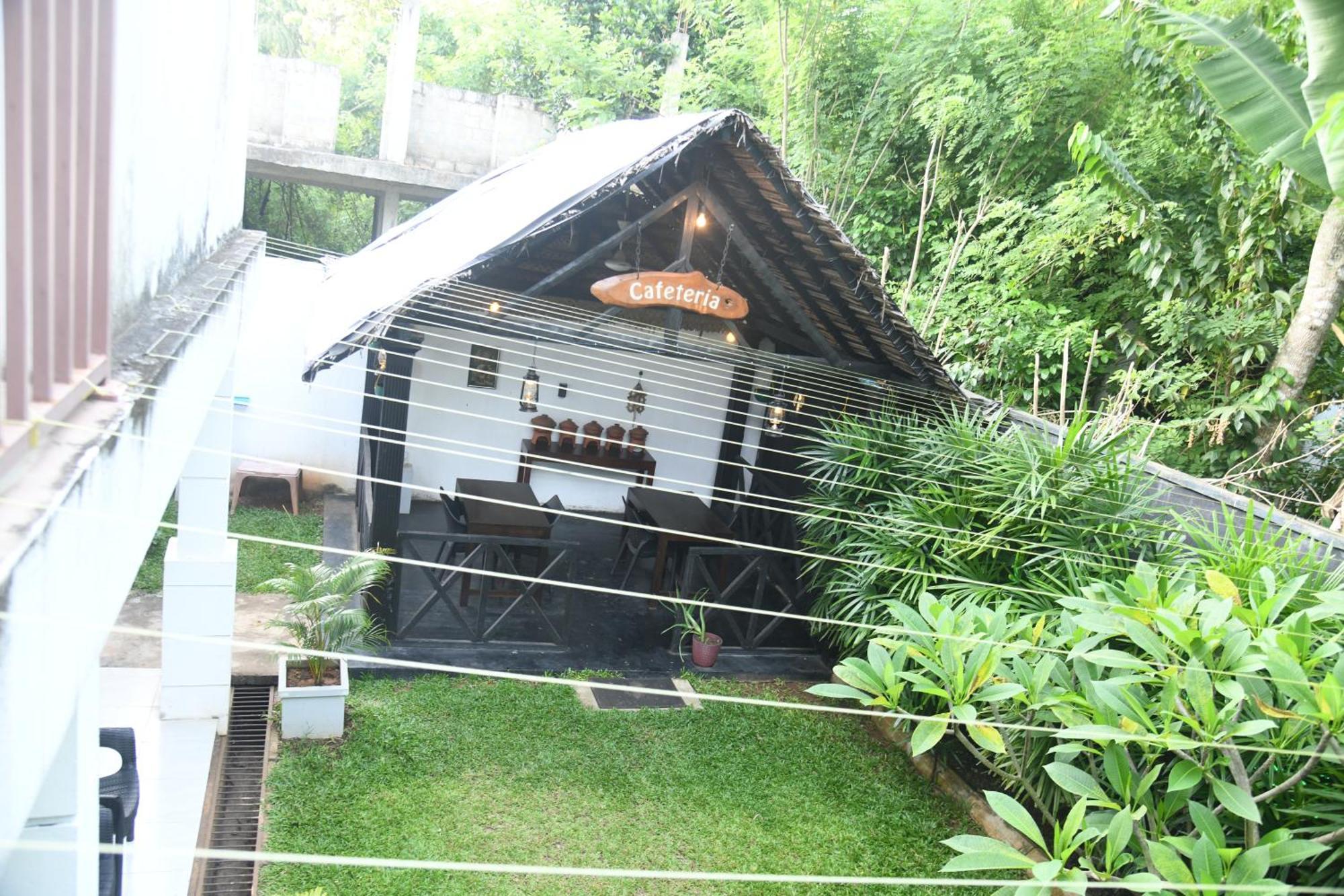 Wild Park Safari Home Stay Удавалаве Екстериор снимка